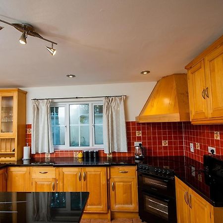 Bradog House - Beautiful 4 Bedroom House In Central Bundoran Bagian luar foto