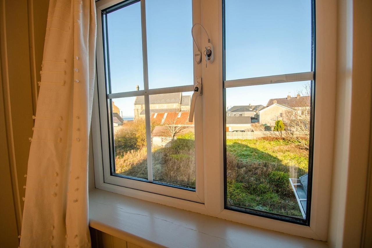 Bradog House - Beautiful 4 Bedroom House In Central Bundoran Bagian luar foto